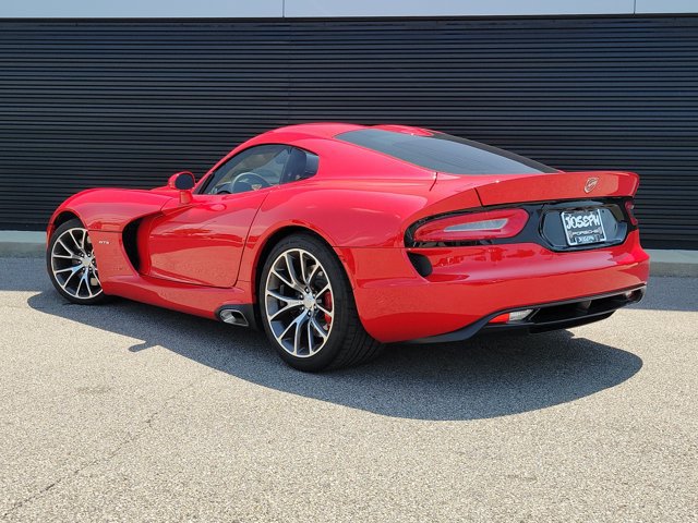Used 2013 SRT Viper GTS w/ GTS Laguna Interior Pkg RWD image 2