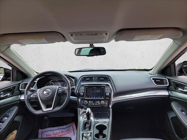 Used 2019 Nissan Maxima 3.5 SV w/ Floor Mat Group FWD image 17