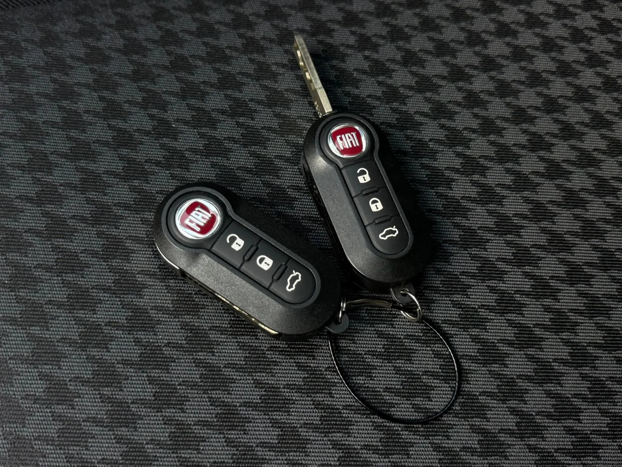 Used 2019 FIAT 500 Pop FWD image 20