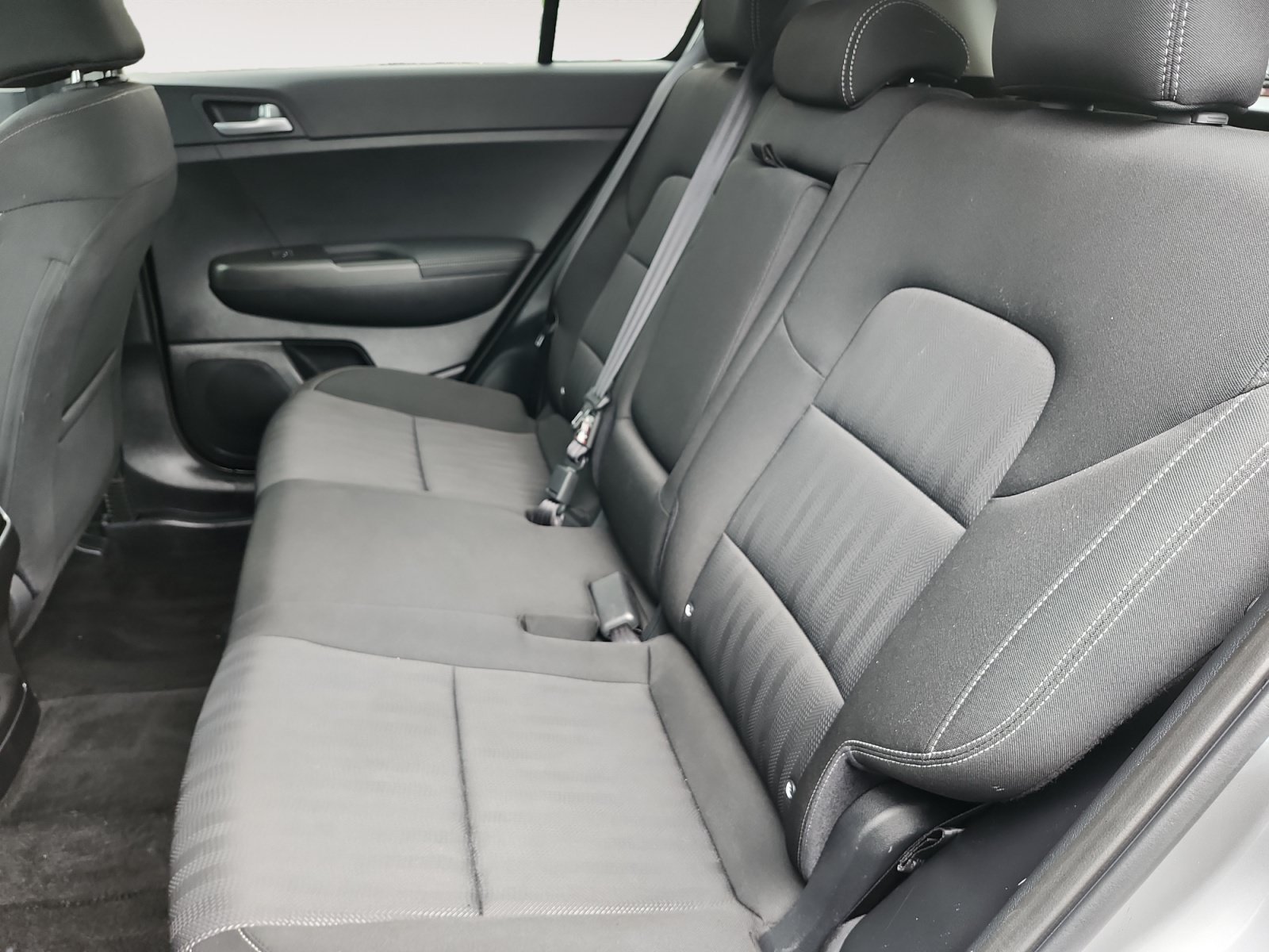 Used 2020 Kia Sportage LX AWD/4WD image 14