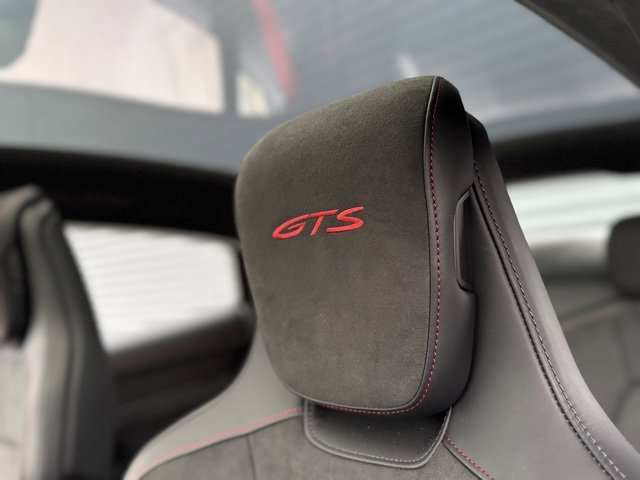 Used 2024 Porsche Taycan GTS image 35