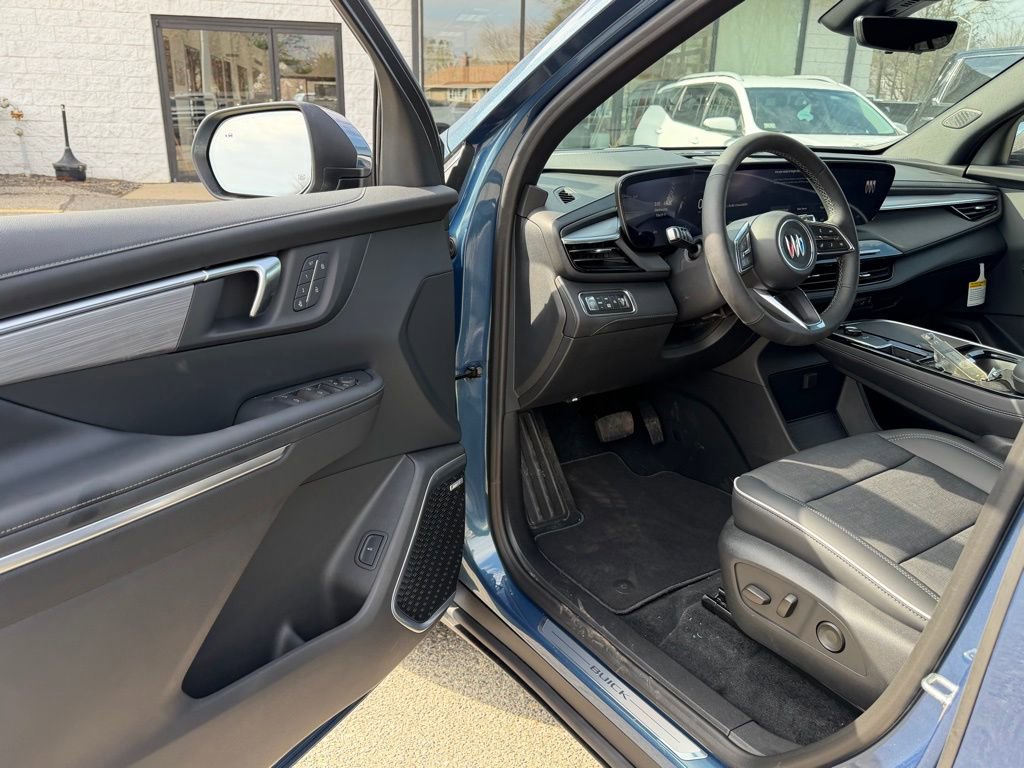 New 2026 Buick Enclave Preferred w/ Power Package image 24