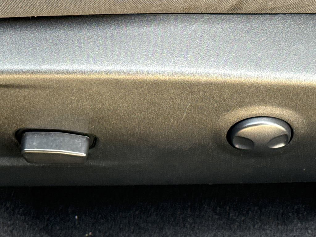 Used 2023 Dodge Challenger SXT w/ Blacktop Package image 19