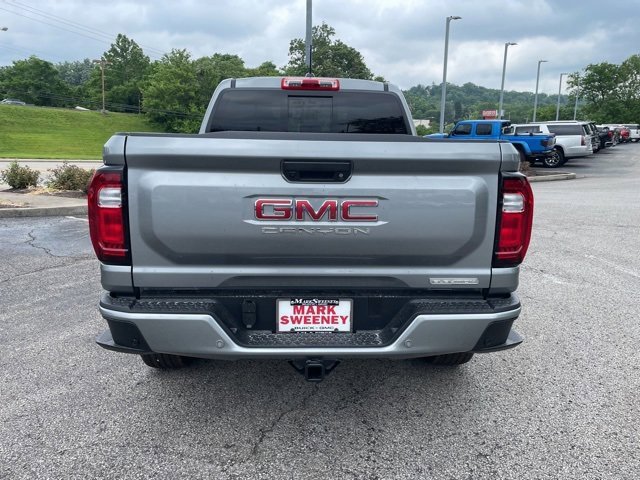 New 2025 GMC Canyon Elevation w/ Convenience Package image 19