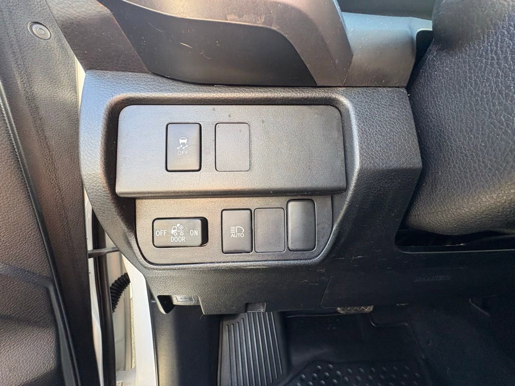 Certified 2022 Toyota Tacoma SR5 w/ Technology Package image 15