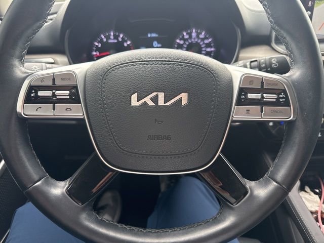 Certified 2022 Kia Telluride EX w/ EX Premium Package AWD/4WD image 13