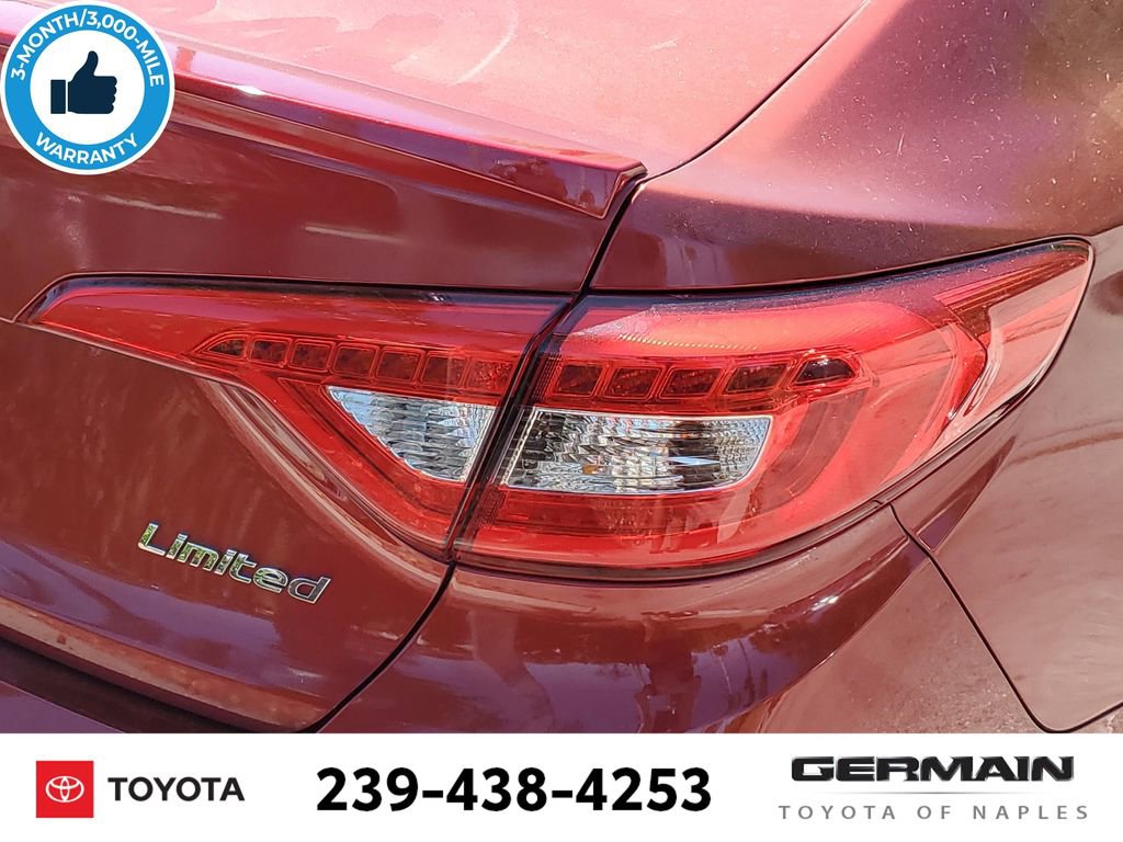 Used 2016 Hyundai Sonata Limited w/ Option Group 05 image 16