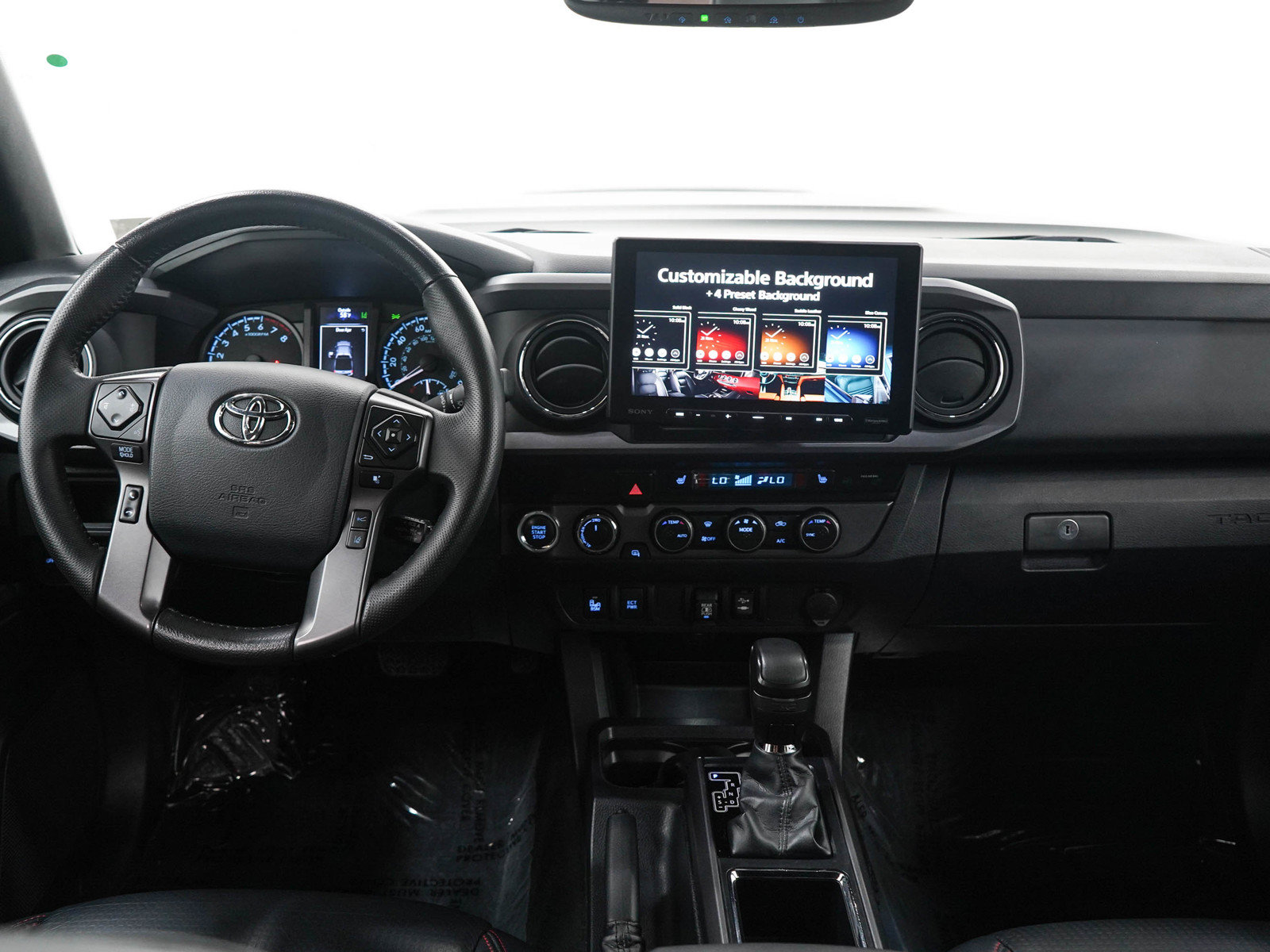 Used 2019 Toyota Tacoma TRD Off-Road AWD/4WD image 16