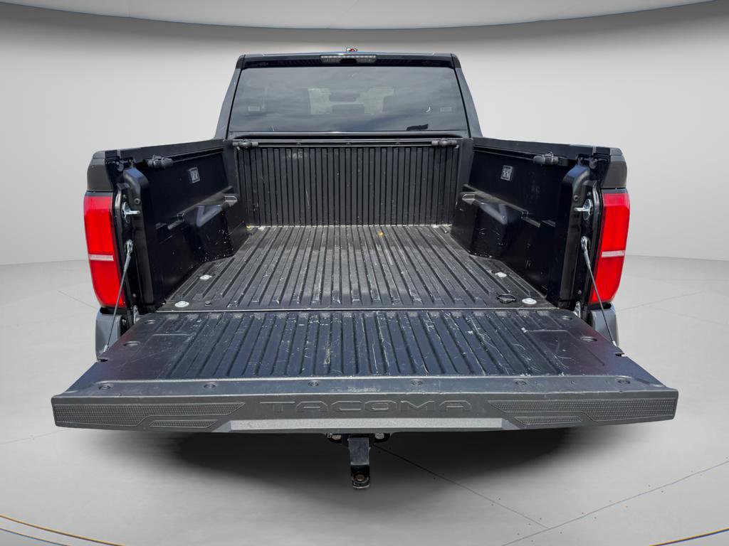 Used 2025 Toyota Tacoma TRD Off-Road image 16