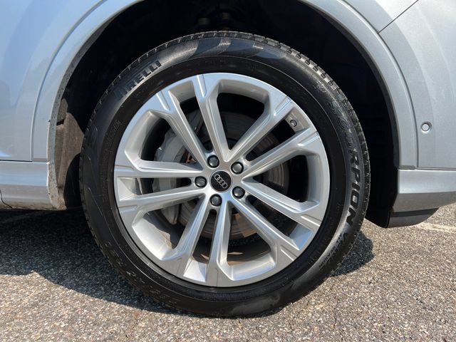 Used 2025 Audi Q7 3.0T Premium Plus AWD/4WD image 13