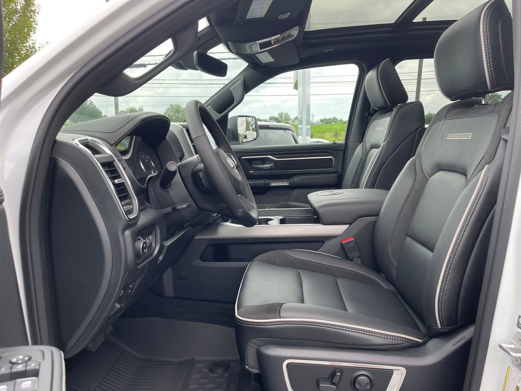 New 2025 RAM 1500 Laramie w/ Off Road Group image 20