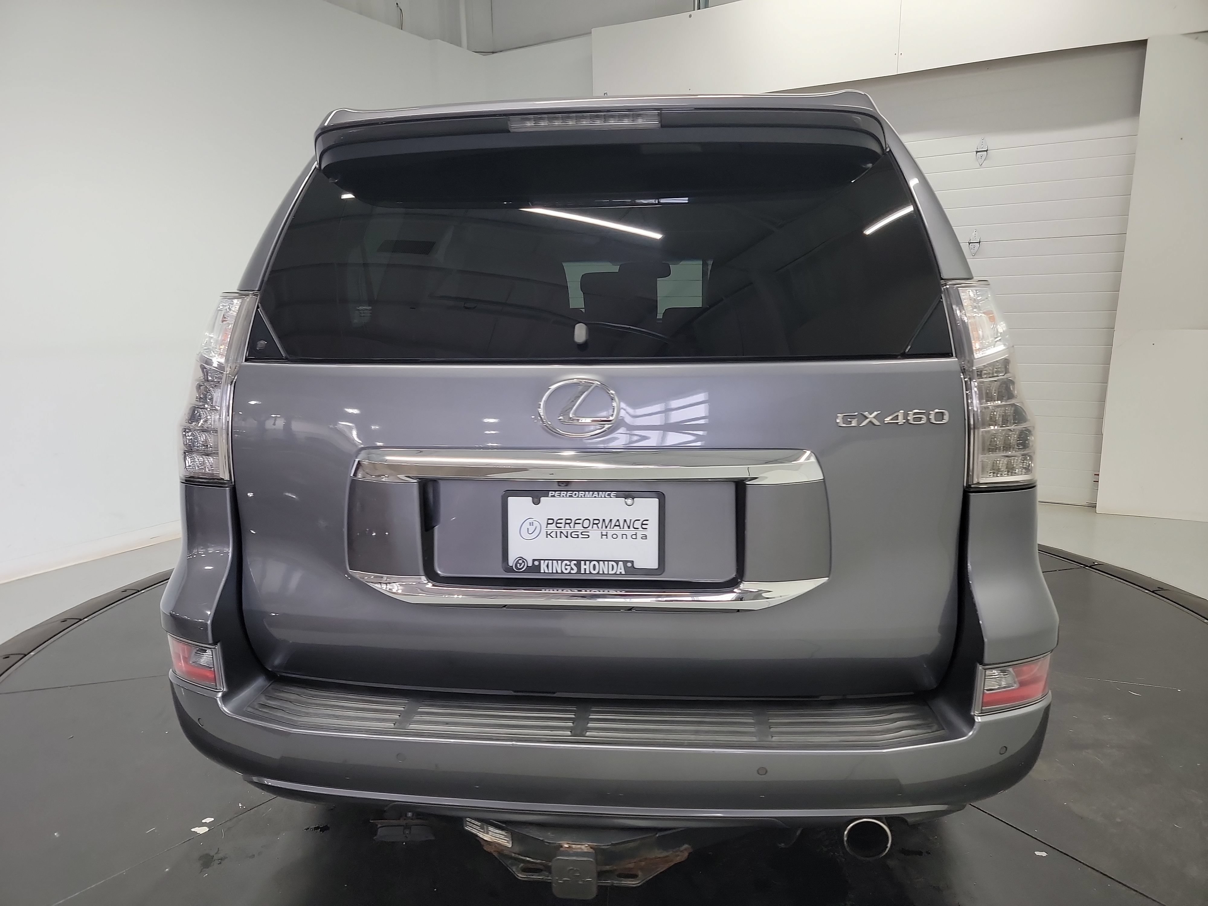 Used 2016 Lexus GX 460 w/ Premium Package AWD/4WD image 8