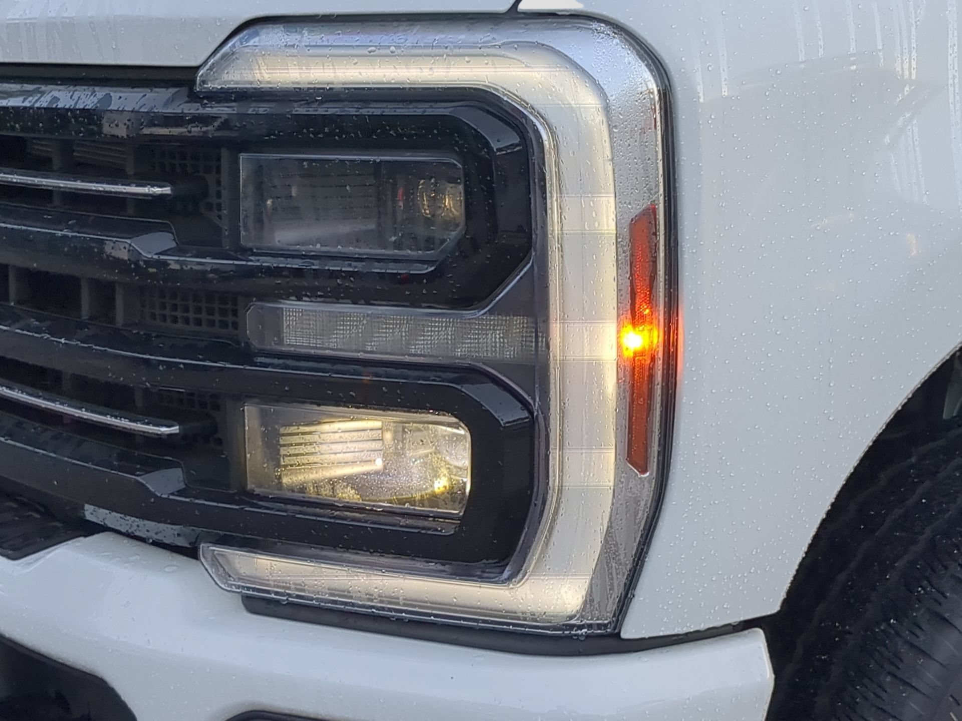Certified 2025 Ford F250 Platinum w/ FX4 Off-Road Package AWD/4WD image 44