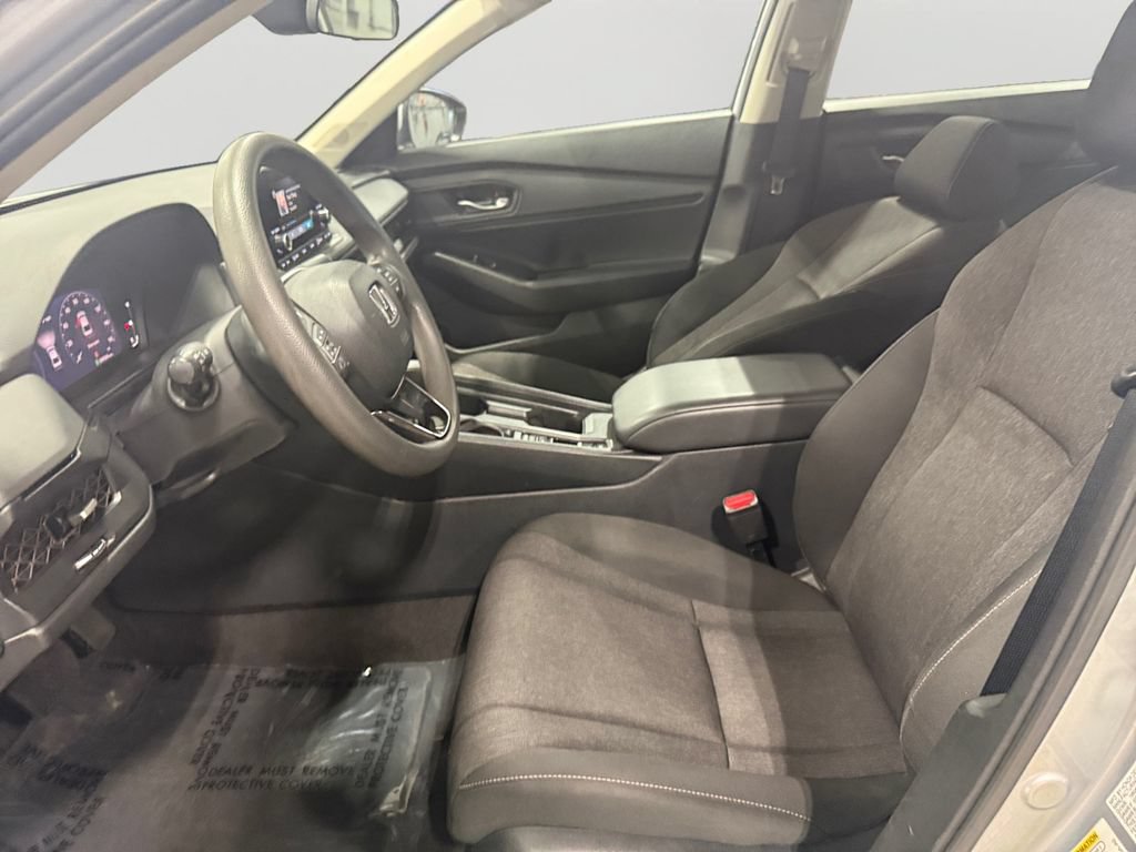 Used 2024 Honda Accord EX image 23