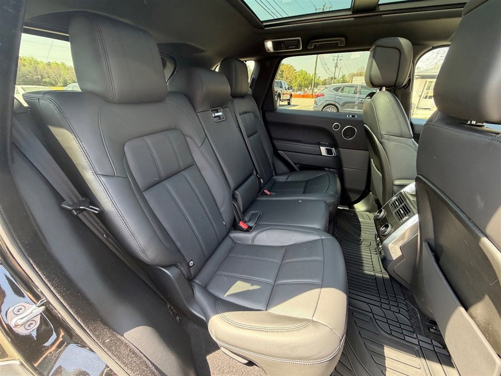 Used 2018 Land Rover Range Rover Sport HSE image 20