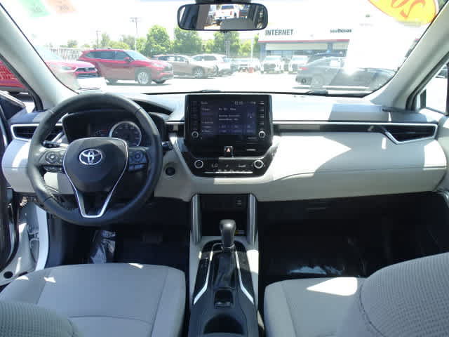 Certified 2022 Toyota Corolla Cross LE w/ Black Badges Package (TMS) AWD/4WD image 23