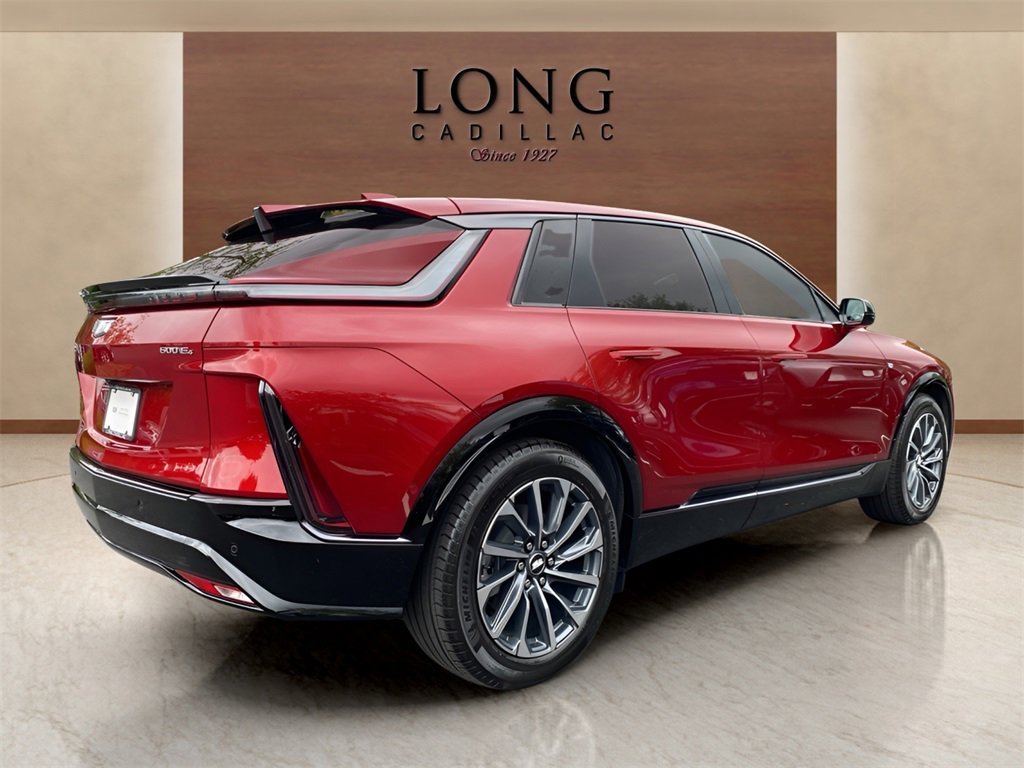 Certified 2024 Cadillac Lyriq Sport image 5