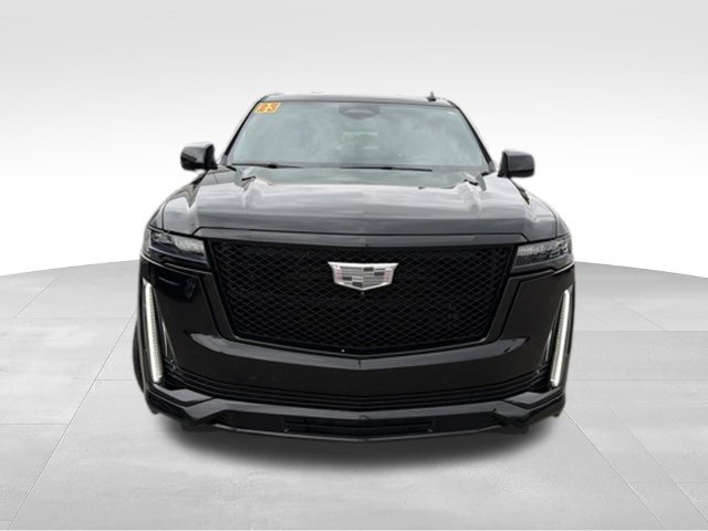 Certified 2023 Cadillac Escalade Sport w/ LPO, ONYX Package AWD/4WD image 8