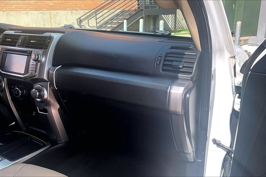 Used 2017 Toyota 4Runner SR5 RWD image 21