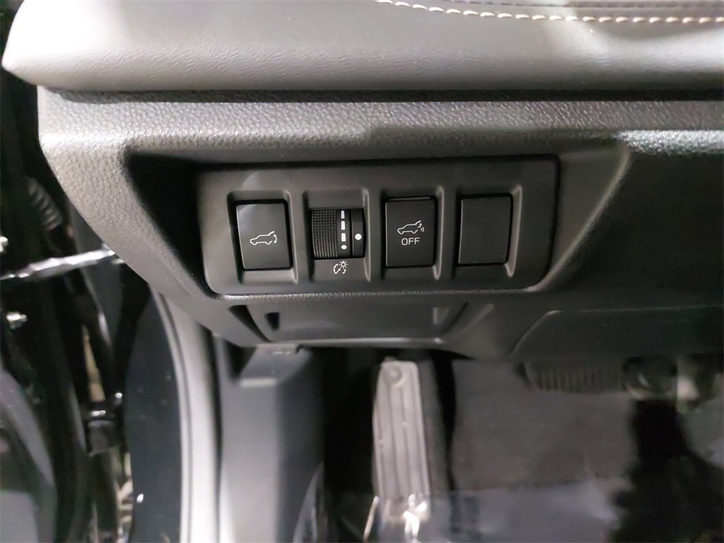 Used 2023 Subaru Outback Limited image 26