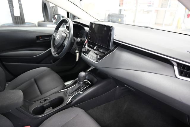 Used 2023 Toyota Corolla LE image 14