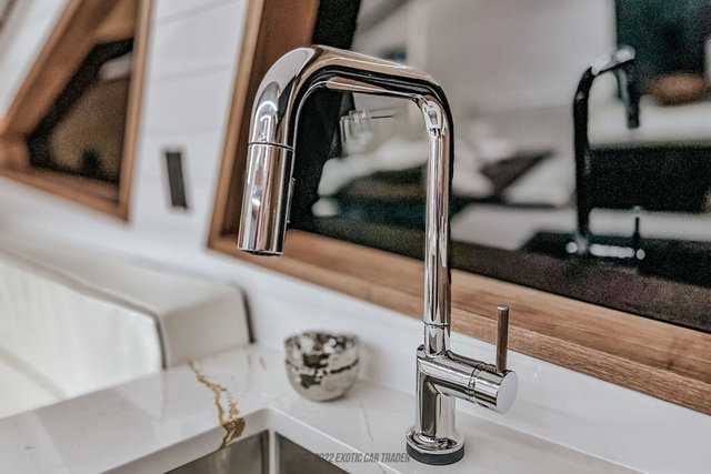 Used 2022 Ford F550 4x4 Crew Cab Super Duty w/ Power Equipment Group image 60