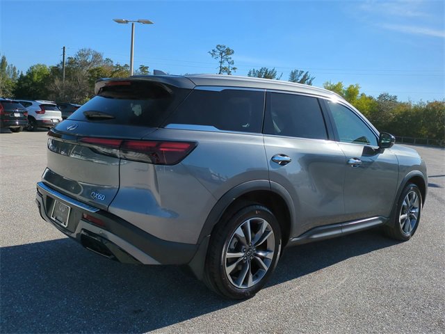 Certified 2023 INFINITI QX60 Luxe w/ Cargo Package image 4