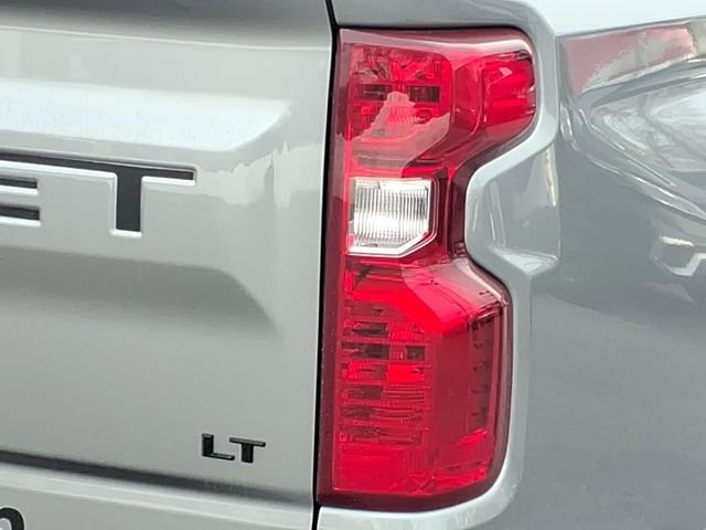 Used 2023 Chevrolet Silverado 1500 LT w/ Z71 Off-Road Package image 6