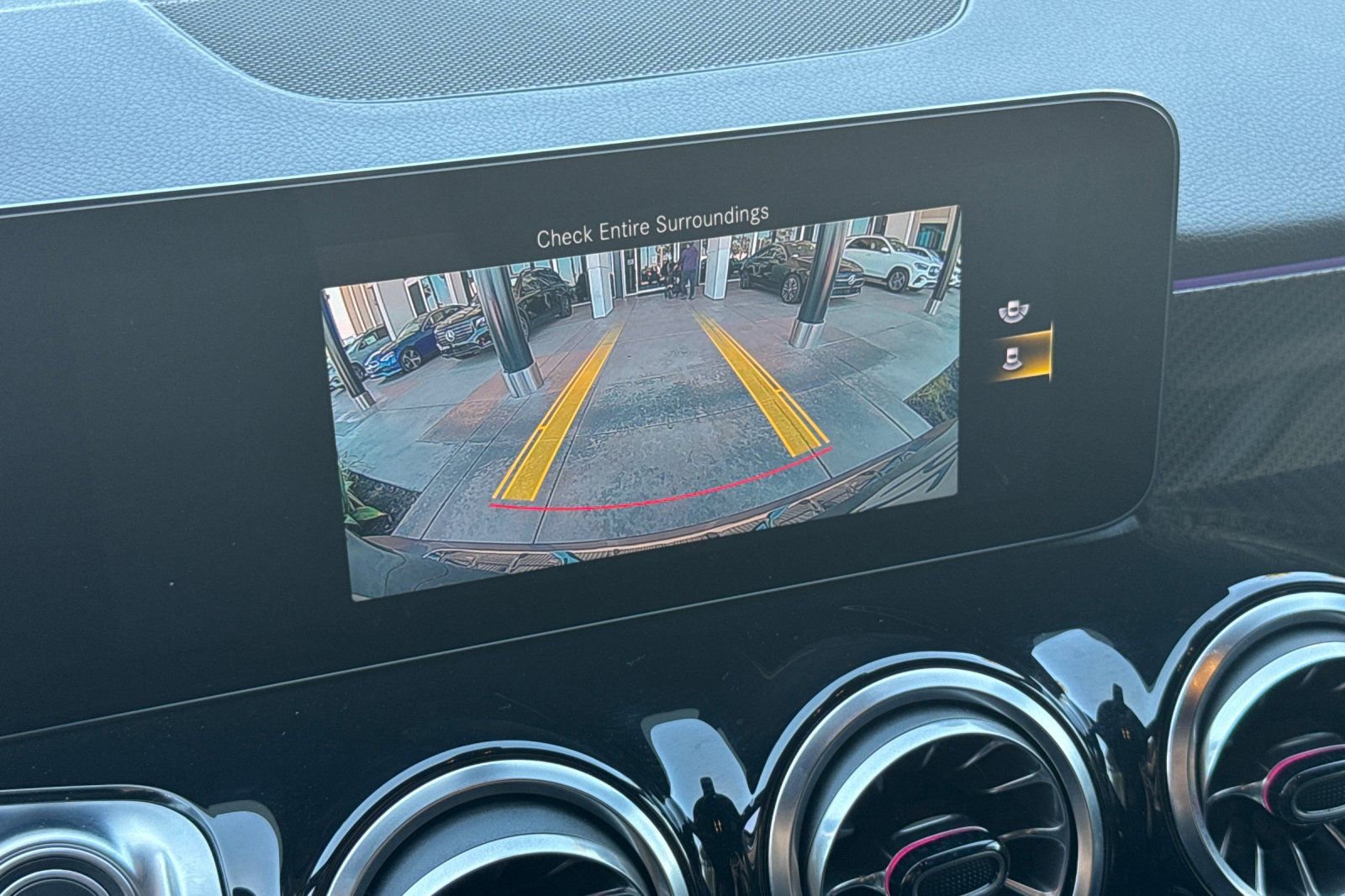 Certified 2023 Mercedes-Benz GLB 250 image 22