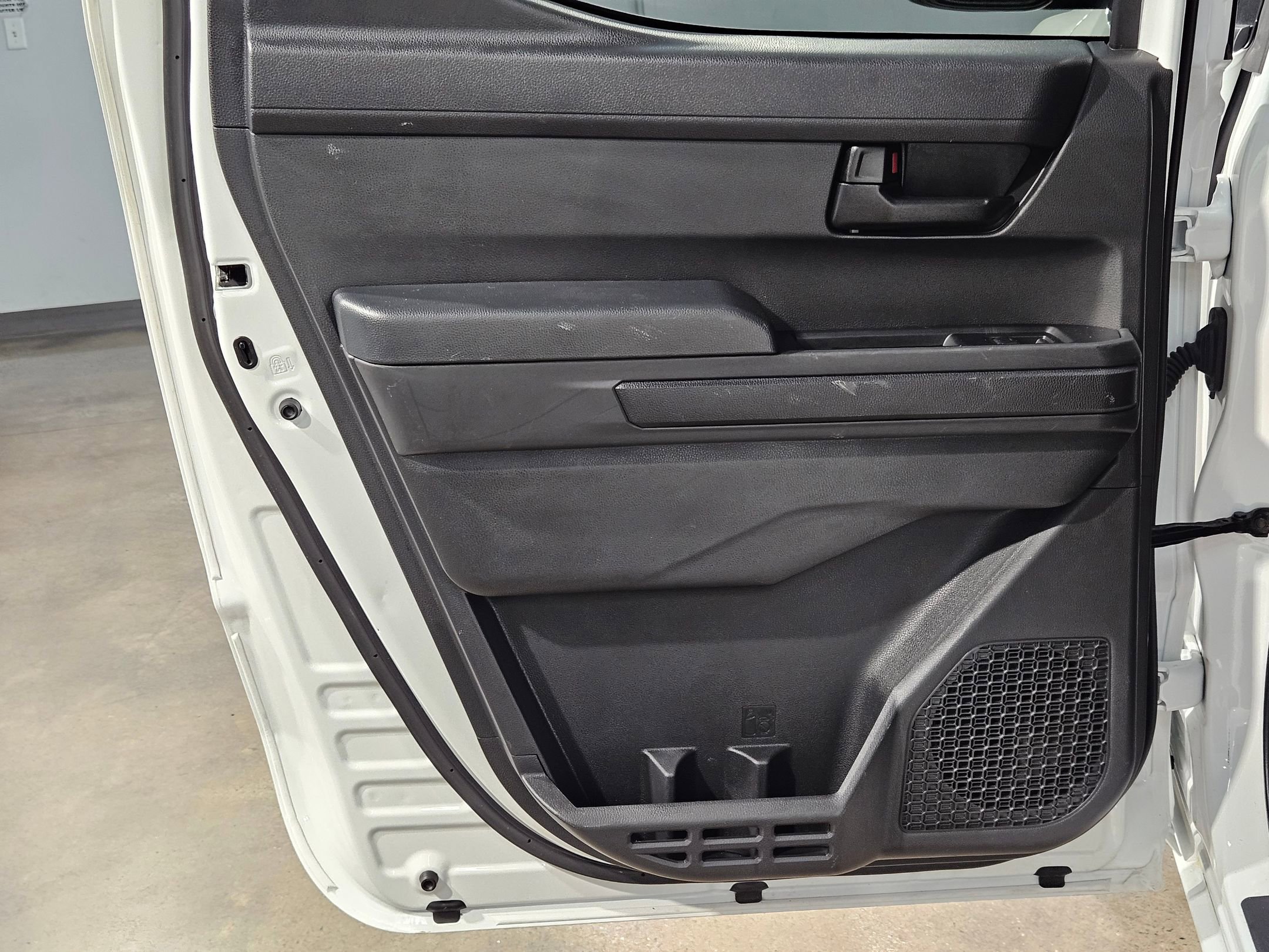 Certified 2024 Toyota Tacoma SR5 image 33