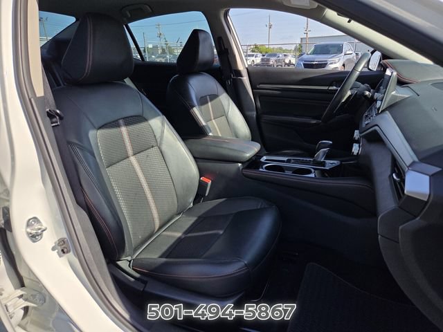 Used 2023 Nissan Altima 2.5 SR FWD image 15