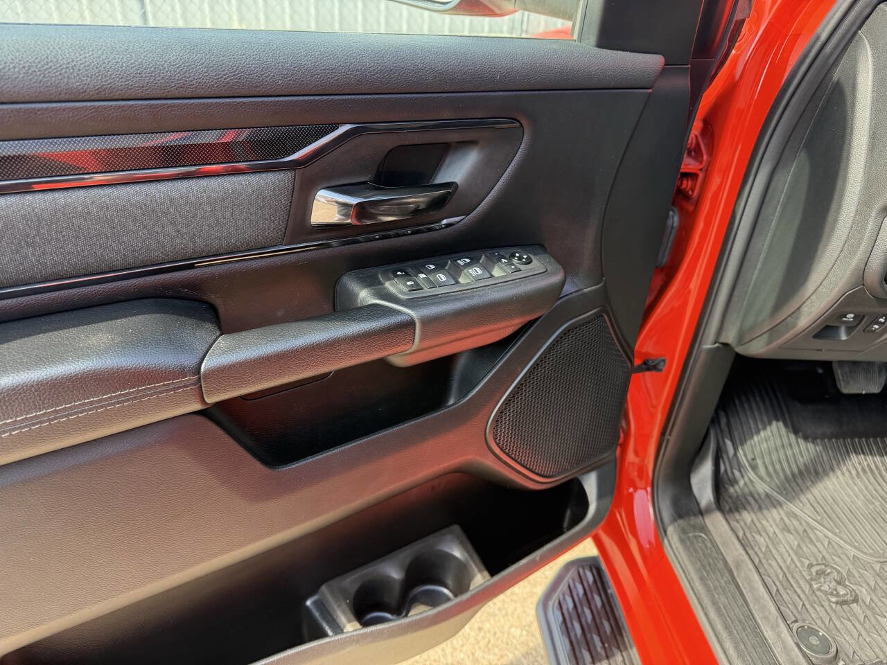 Used 2021 RAM 1500 Lone Star w/ Built-to-serve Edition image 15