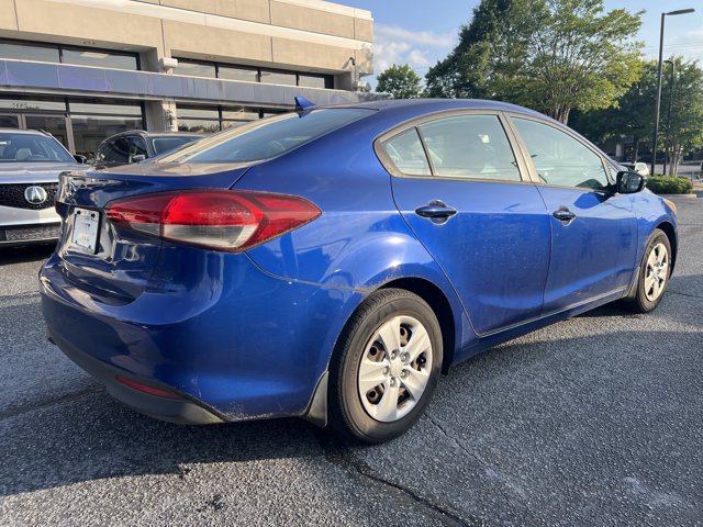 Used 2017 Kia Forte LX FWD image 5