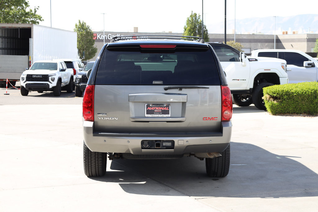 Used 2007 GMC Yukon SLT w/ SLT Preferred Equipment Group AWD/4WD image 5