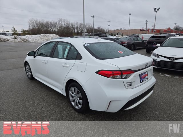 Used 2021 Toyota Corolla LE image 24