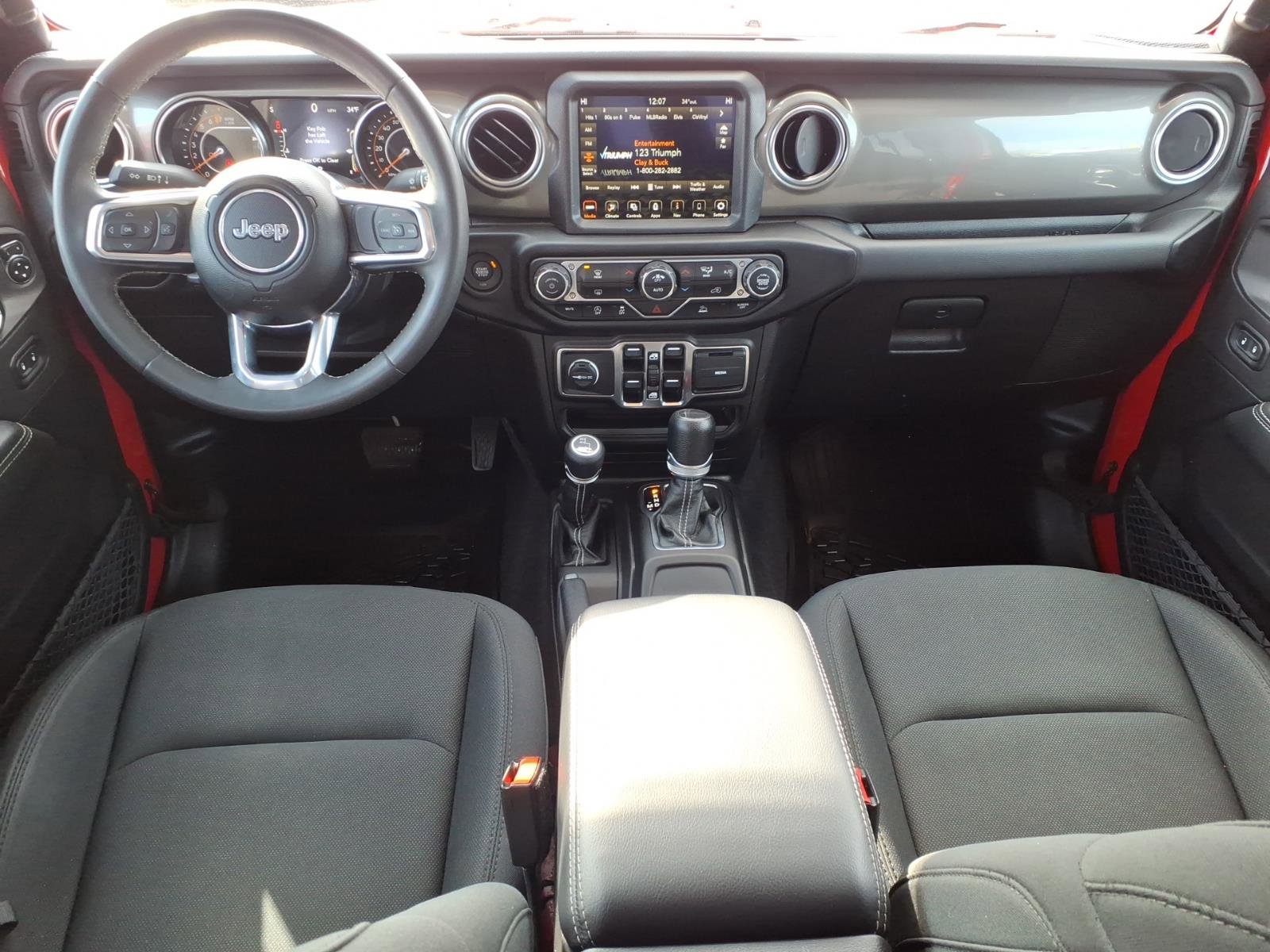 Used 2023 Jeep Gladiator Overland image 12