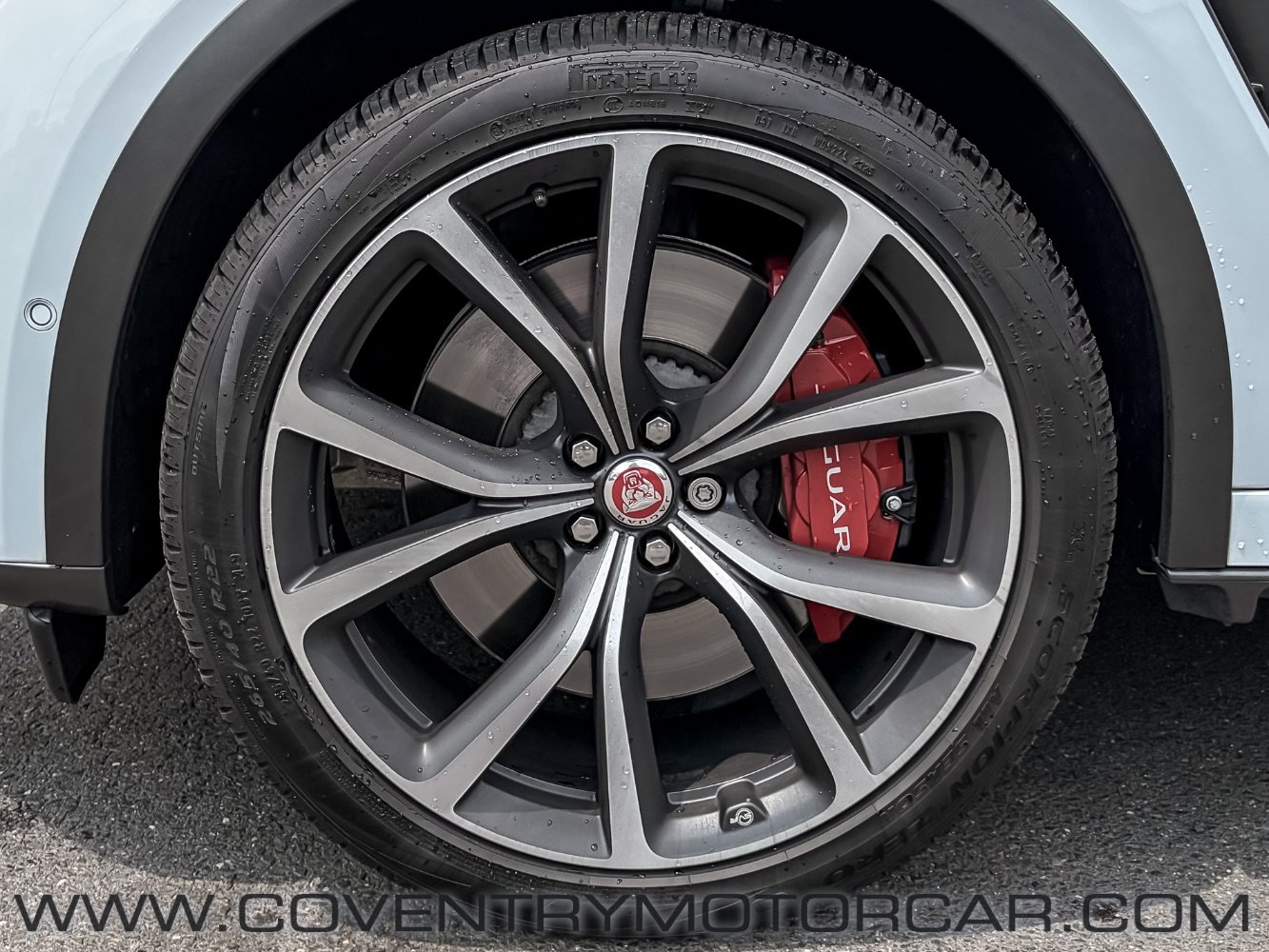 Used 2021 Jaguar F-PACE SVR AWD/4WD image 9