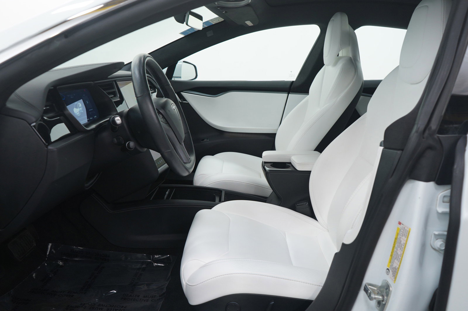 Used 2018 Tesla Model S AWD image 16