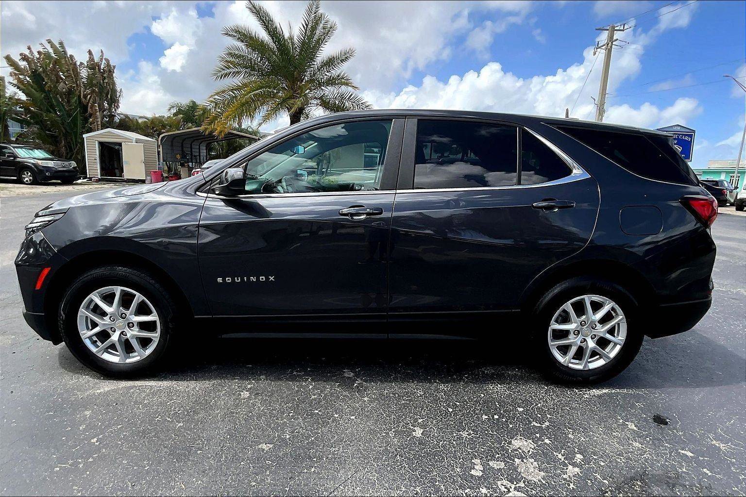 Used 2022 Chevrolet Equinox LT image 29