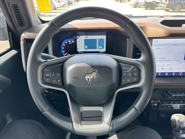 Used 2023 Ford Bronco Outer Banks image 32