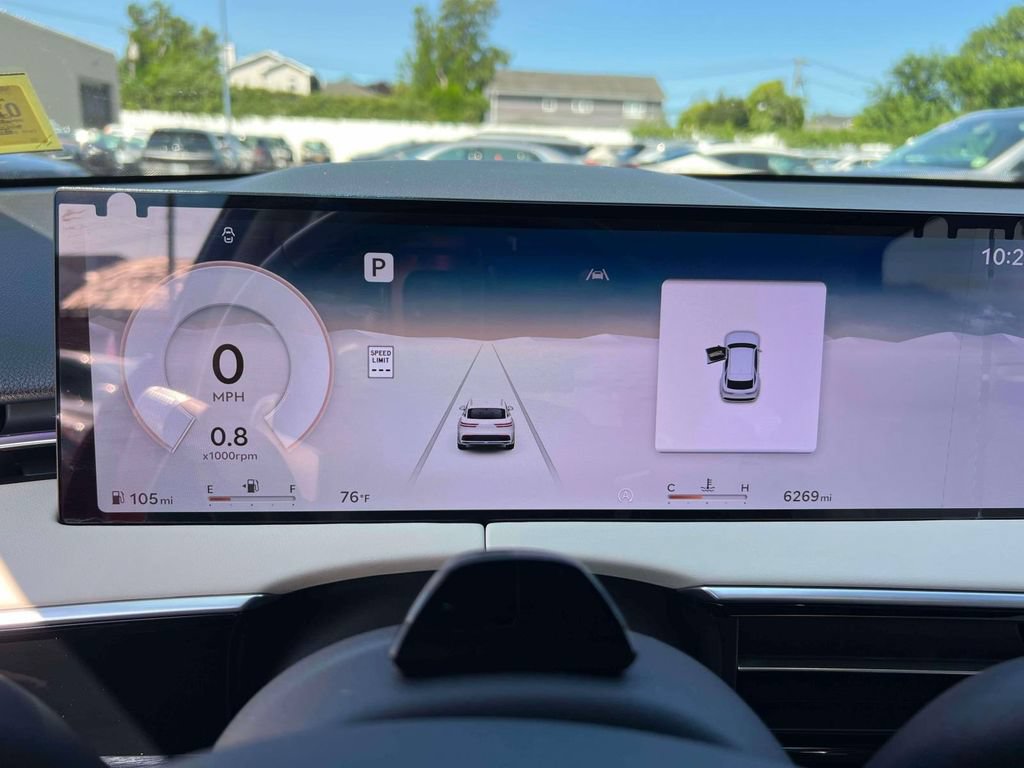 Certified 2026 Genesis GV70 2.5T Advanced AWD/4WD image 24