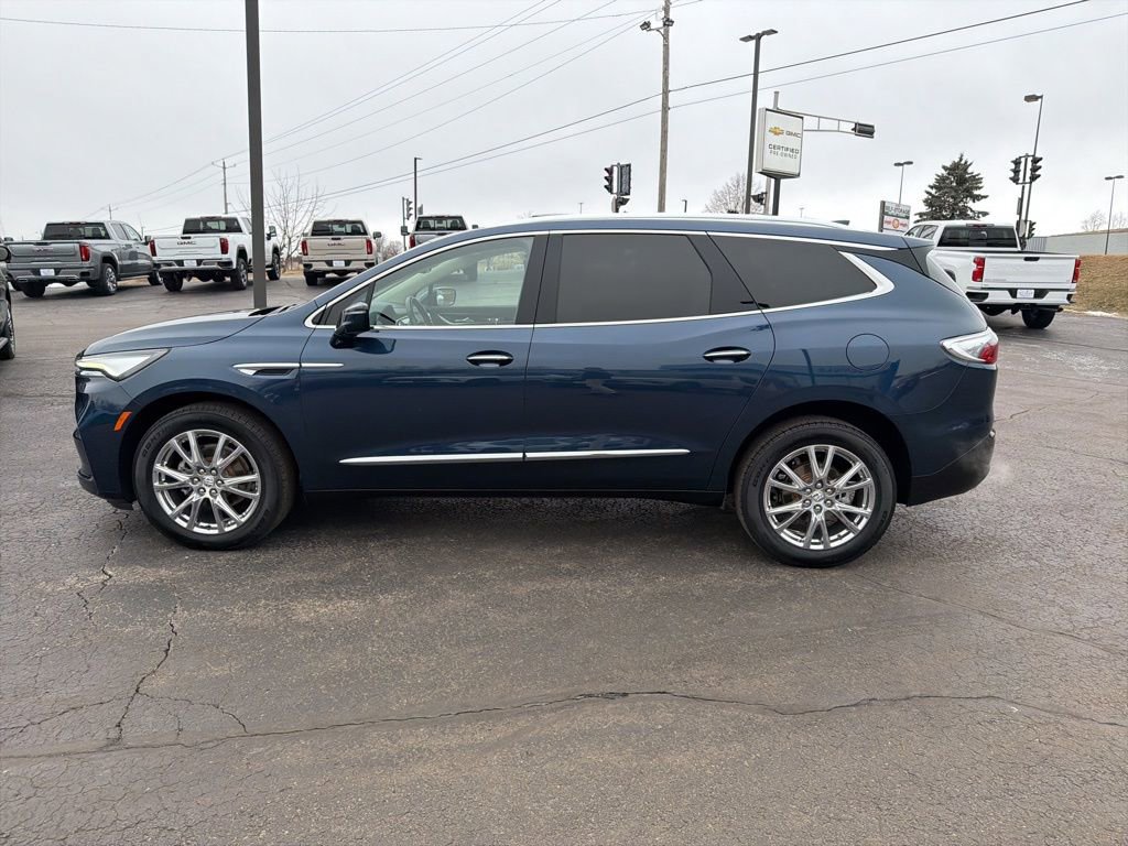 Used 2023 Buick Enclave Essence w/ Experience Buick Package image 6