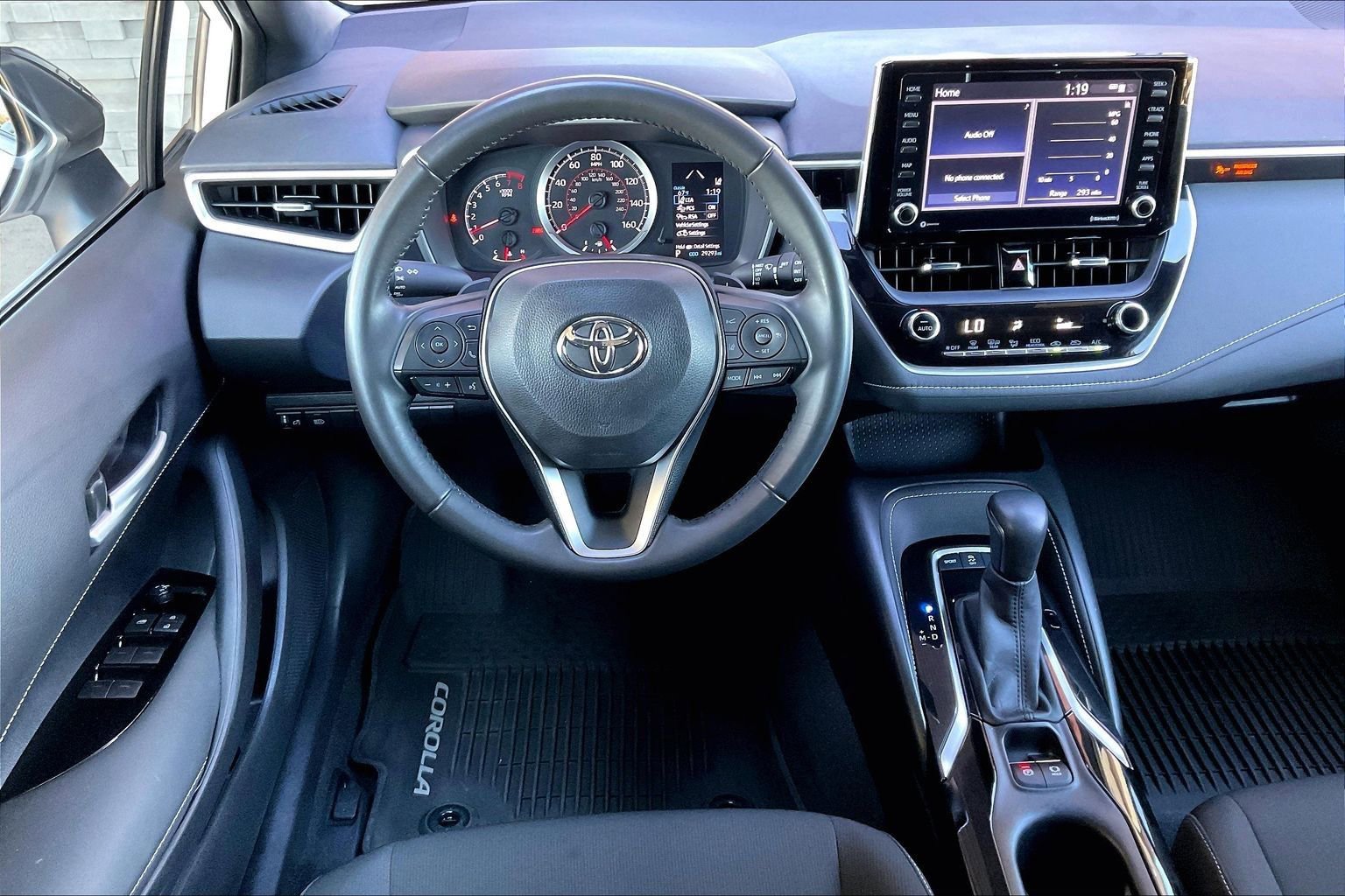 Used 2022 Toyota Corolla SE image 8