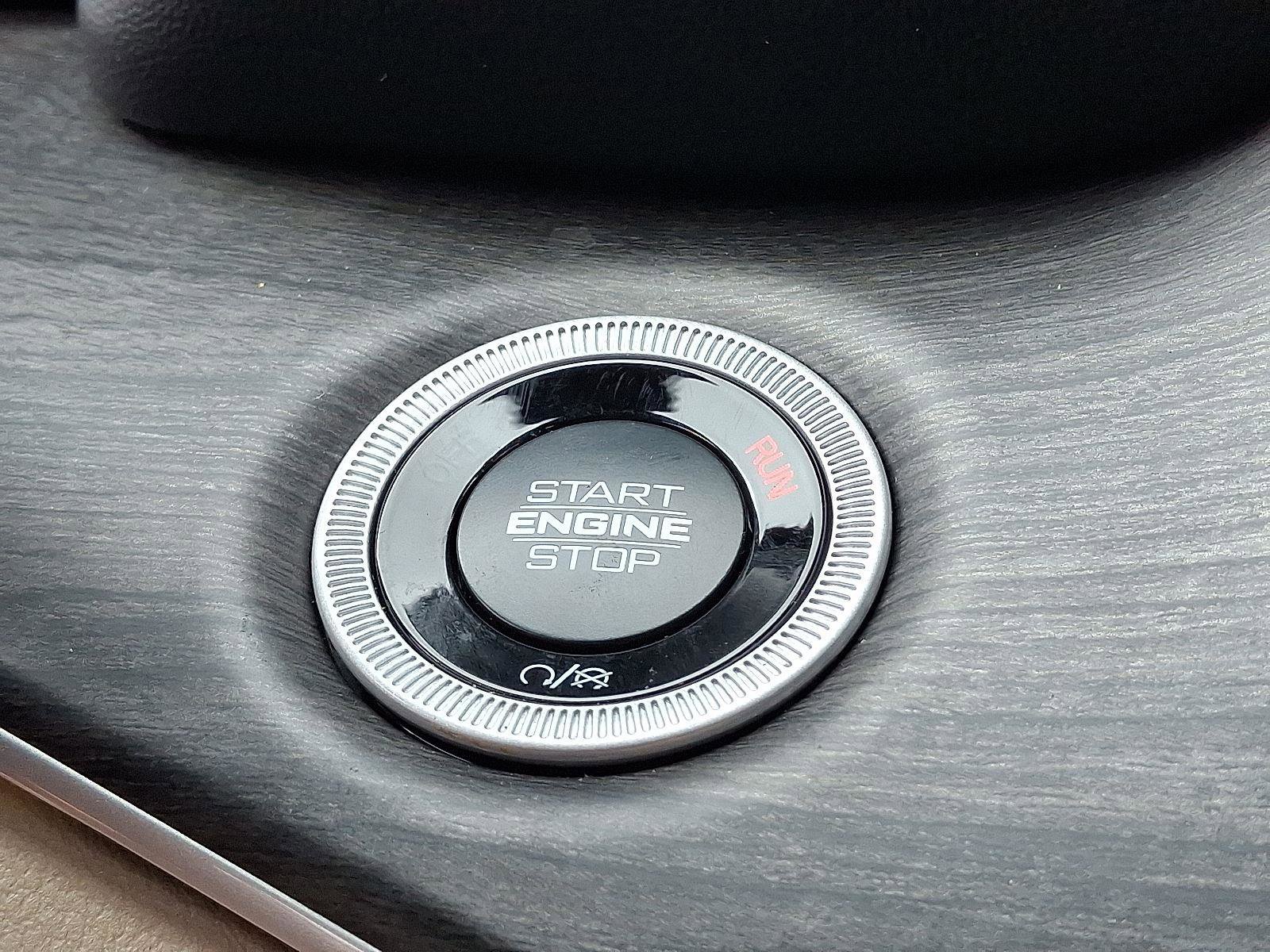 New 2025 Jeep Grand Cherokee L Limited image 16