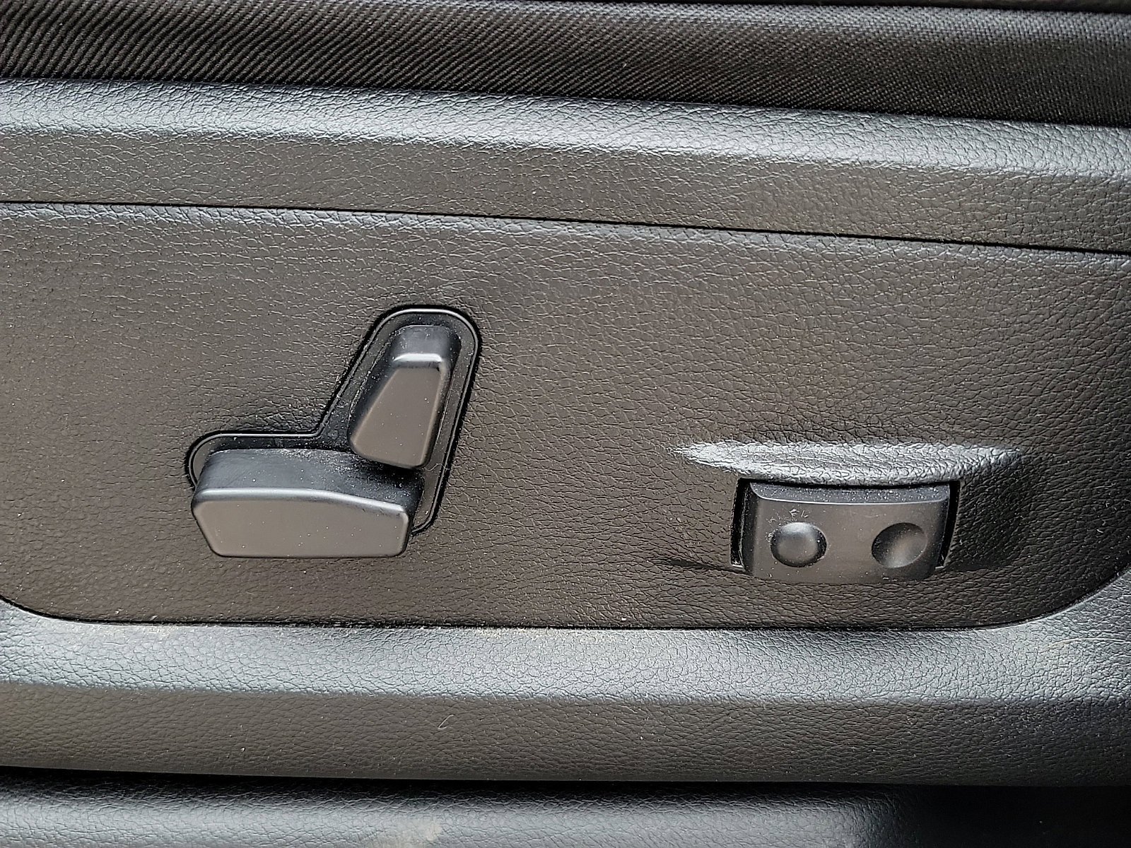 Used 2025 RAM 3500 Laramie w/ Night Edition image 13