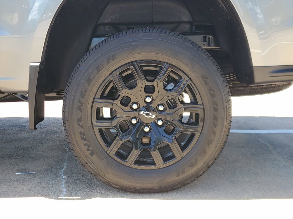 New 2026 Chevrolet Colorado W/T w/ WT Custom Package RWD image 7