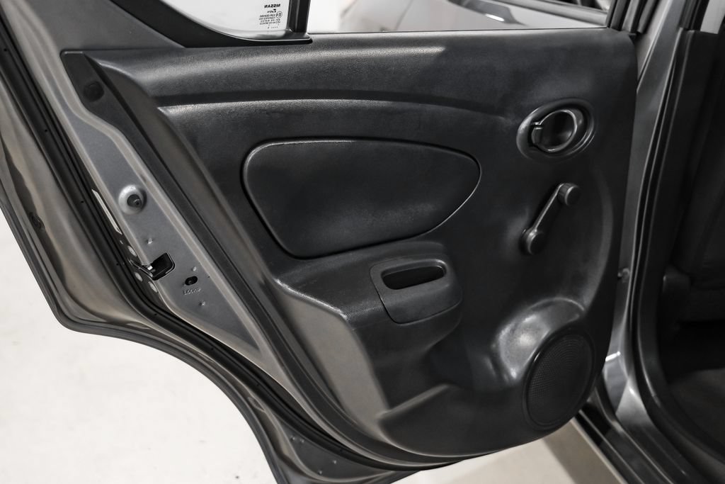 Used 2019 Nissan Versa S Plus FWD image 41