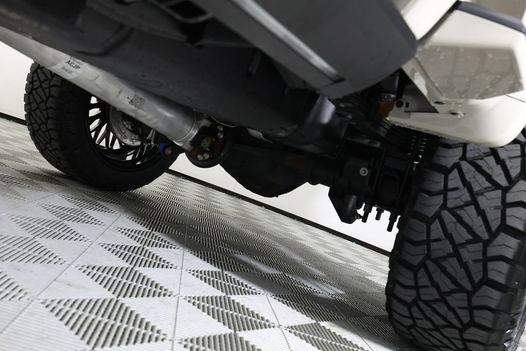 Used 2026 GMC Sierra 2500 AT4X image 51