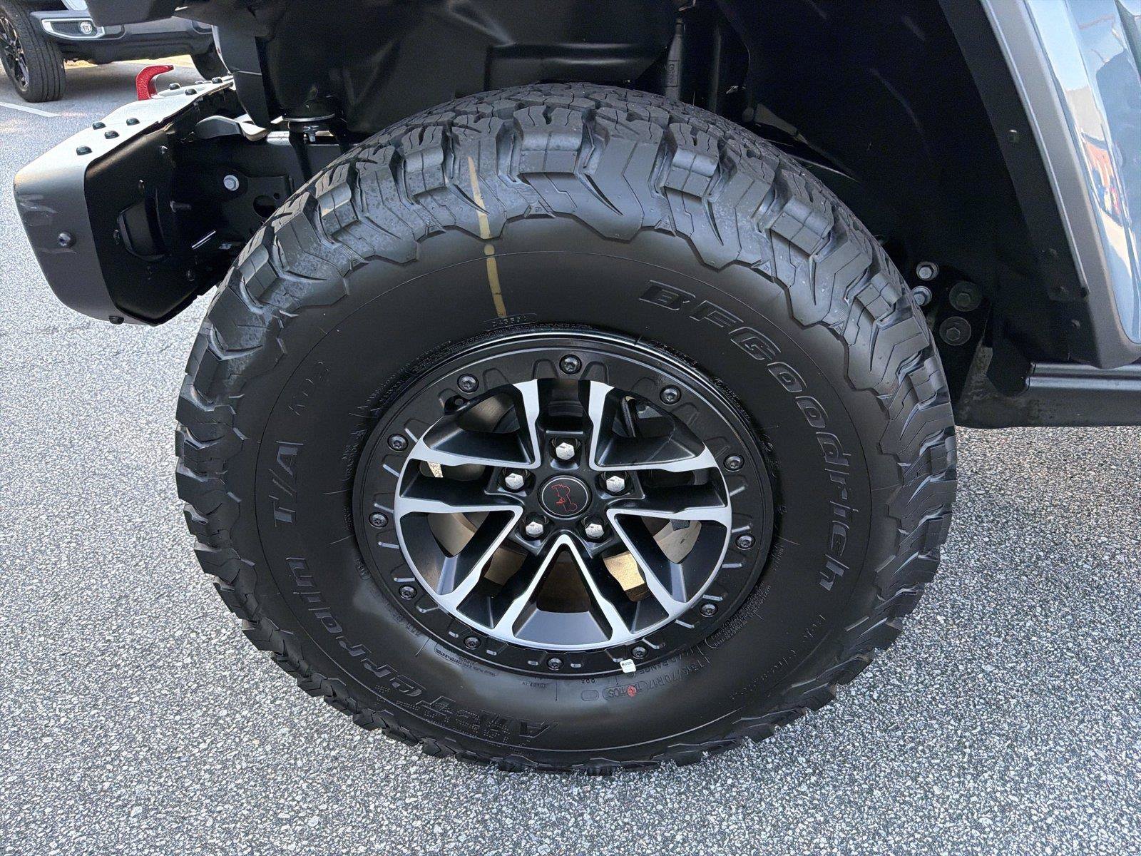 New 2026 Jeep Wrangler Unlimited Rubicon AWD/4WD image 9