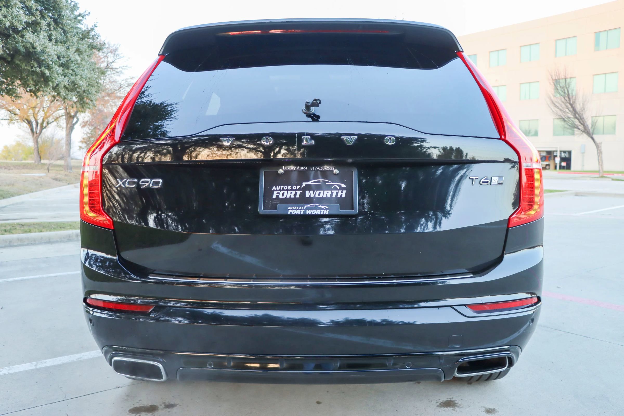 Used 2018 Volvo XC90 T6 R-Design w/ Convenience Package image 6